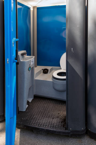 Portable Toilet Options We Offer in New Holstein, WI